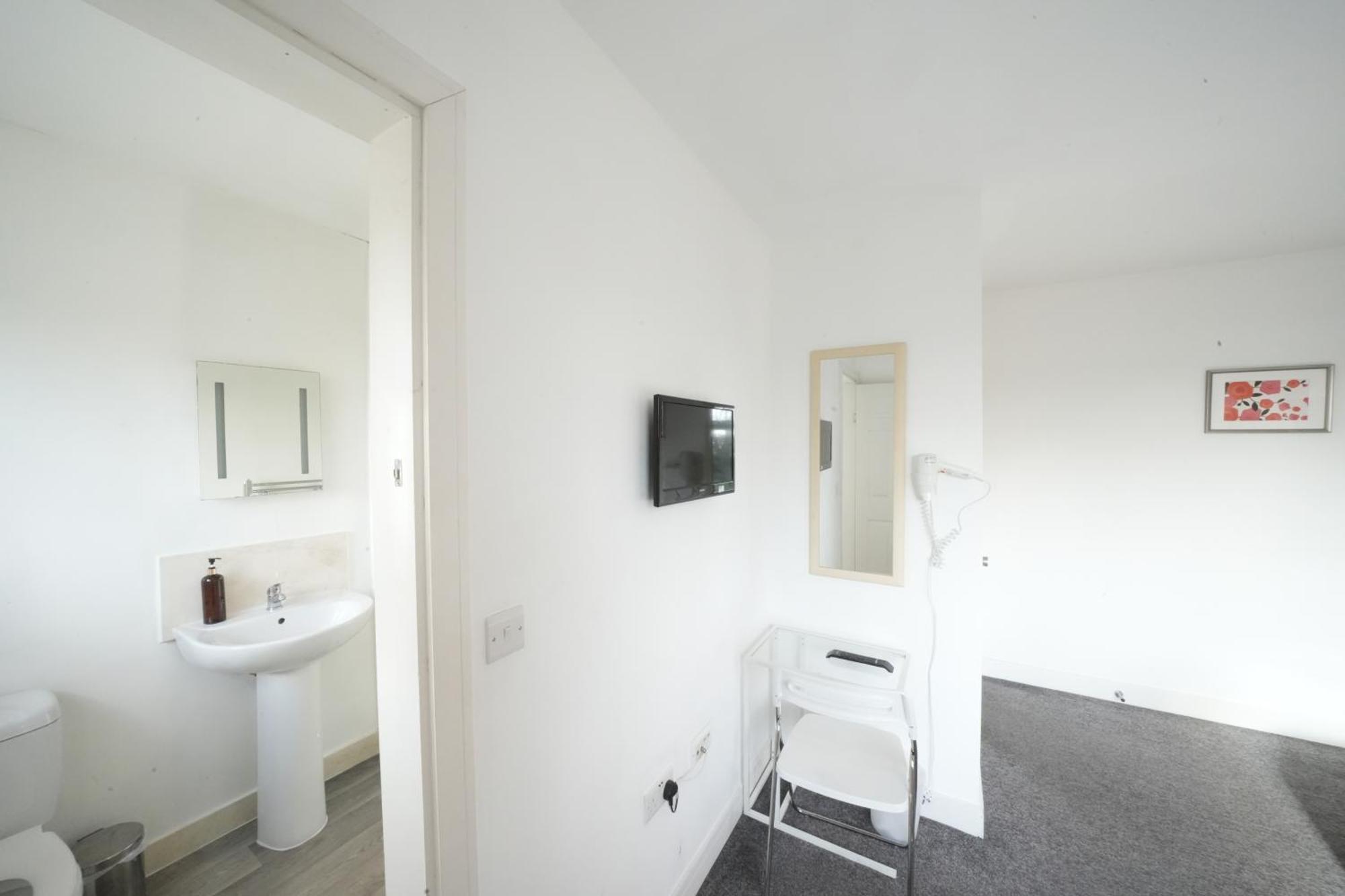 Appartement Great Airport Sleep à Harmondsworth Extérieur photo