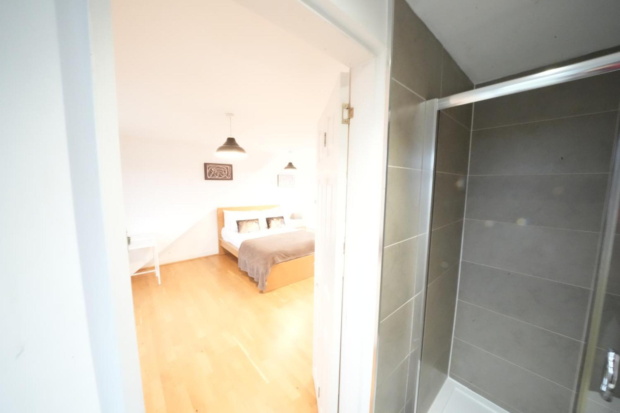 Appartement Great Airport Sleep à Harmondsworth Extérieur photo