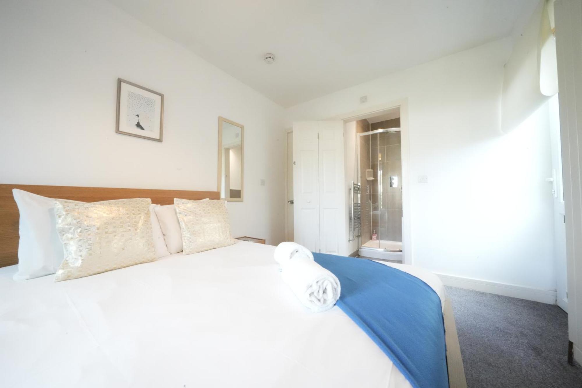 Appartement Great Airport Sleep à Harmondsworth Extérieur photo